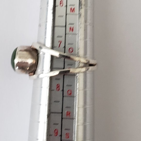 Vintage Silver Jade Ring - Picture 6 of 6